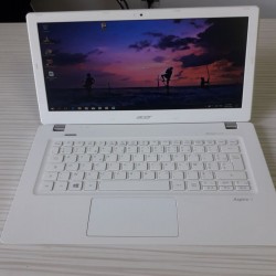 Acer Aspire V3